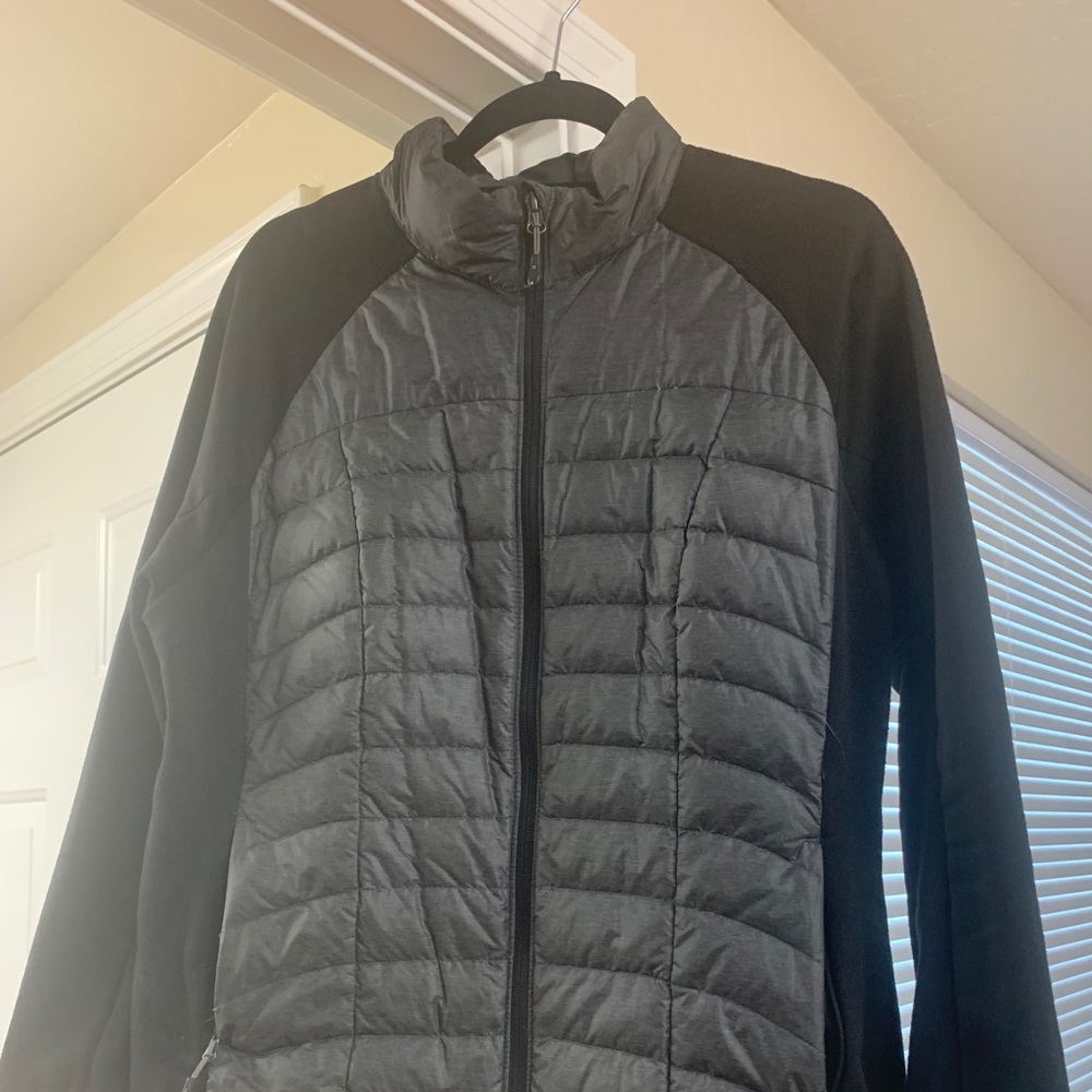 Lightweight jacket